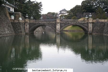 palatul centrul tokyo-ului este palatul loc functional unde isi rezidena imparatul familia sa.rul