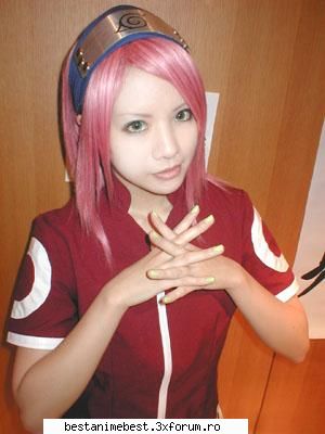 mie mi se pare ca sakura e mai frumoasa in in anime :limba: sakura haruno