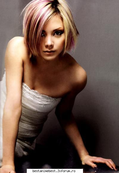 Anna Tsuchiya - Anna Tsuchiya este cantareata mea de j-rock - Cantarete japoneze