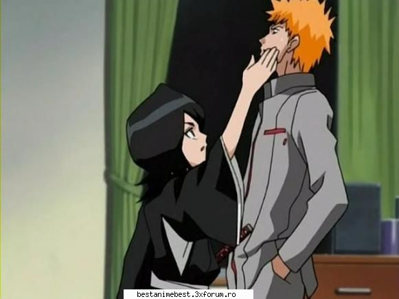 Ichigo - ichigo se comporta cam ciudat cand e rukia pe - Bleach