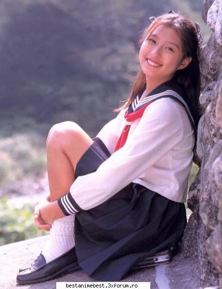 Uniformele de scoala - Rena Ryuugu - Scoala
